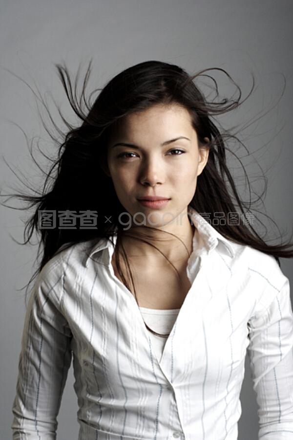 152网主 雨夜迷情
